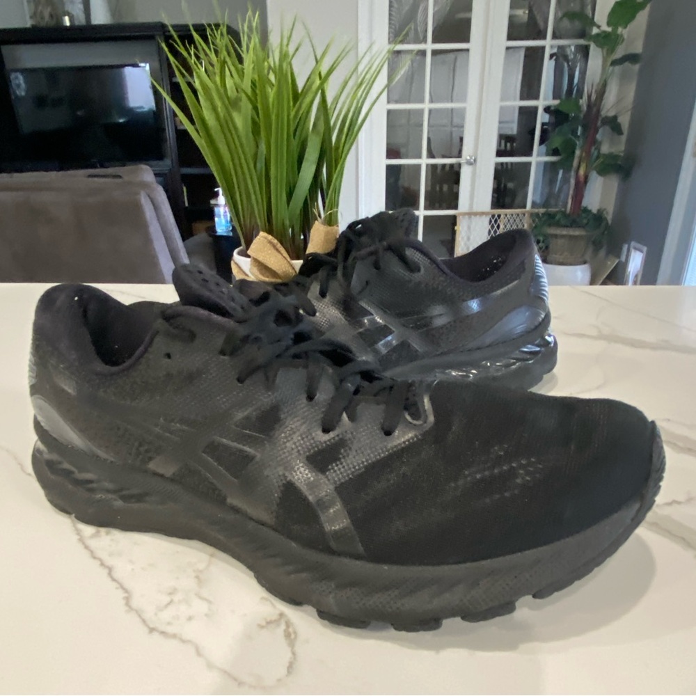 Oasics GEL-VENTURE 10 Men’s size 13